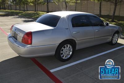 2009 Lincoln Town Car Signature Limited 86K MILES NEW CAR TRADE CLEAN   - Photo 16 - Stafford, TX 77477