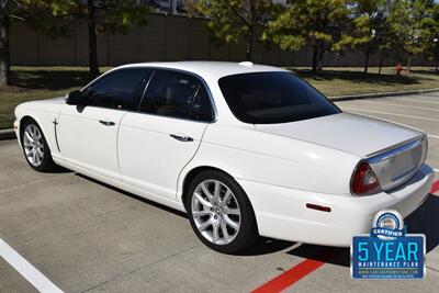 2008 Jaguar XJ8 LUXURY 58K LOW MILES NAV ROOF HTD/AC SEATS CLEAN   - Photo 16 - Stafford, TX 77477