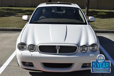 2008 Jaguar XJ8 LUXURY 58K LOW MILES NAV ROOF HTD/AC SEATS CLEAN   - Photo 2 - Stafford, TX 77477