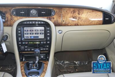 2008 Jaguar XJ8 LUXURY 58K LOW MILES NAV ROOF HTD/AC SEATS CLEAN   - Photo 28 - Stafford, TX 77477