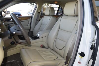 2008 Jaguar XJ8 LUXURY 58K LOW MILES NAV ROOF HTD/AC SEATS CLEAN   - Photo 35 - Stafford, TX 77477