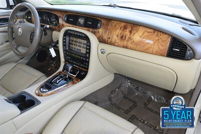 2008 Jaguar XJ8 LUXURY 58K LOW MILES NAV ROOF HTD/AC SEATS CLEAN   - Photo 32 - Stafford, TX 77477