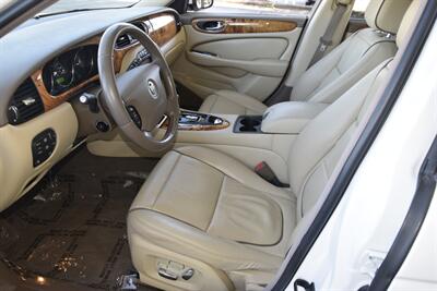 2008 Jaguar XJ8 LUXURY 58K LOW MILES NAV ROOF HTD/AC SEATS CLEAN   - Photo 33 - Stafford, TX 77477