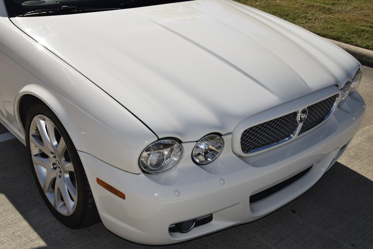 2008 Jaguar XJ Series XJ8 photo 11