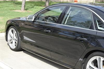 2014 Audi S8 4.0T QUATTRO $142K MSRP LOADED 42K ORIG MILES NICE   - Photo 17 - Stafford, TX 77477