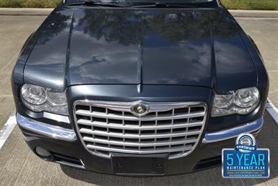 2007 Chrysler 300C V8 HEMI UPTO DATE SRVCS HWY MILES CLEAN   - Photo 16 - Stafford, TX 77477