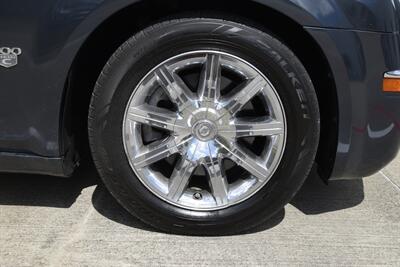 2007 Chrysler 300C V8 HEMI UPTO DATE SRVCS HWY MILES CLEAN   - Photo 45 - Stafford, TX 77477