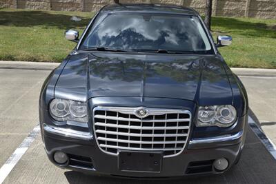 2007 Chrysler 300C V8 HEMI UPTO DATE SRVCS HWY MILES CLEAN   - Photo 6 - Stafford, TX 77477