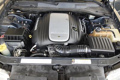 2007 Chrysler 300C V8 HEMI UPTO DATE SRVCS HWY MILES CLEAN   - Photo 46 - Stafford, TX 77477