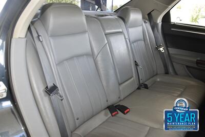 2007 Chrysler 300C V8 HEMI UPTO DATE SRVCS HWY MILES CLEAN   - Photo 40 - Stafford, TX 77477