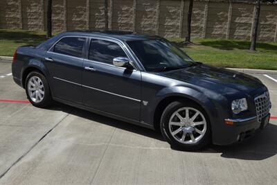 2007 Chrysler 300C V8 HEMI UPTO DATE SRVCS HWY MILES CLEAN   - Photo 24 - Stafford, TX 77477