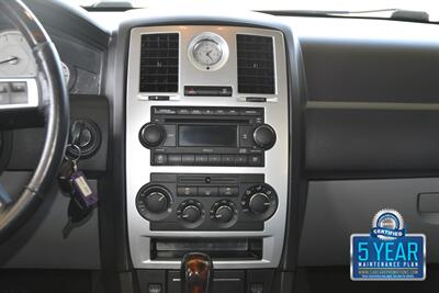 2007 Chrysler 300C V8 HEMI UPTO DATE SRVCS HWY MILES CLEAN   - Photo 29 - Stafford, TX 77477