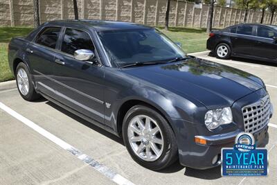 2007 Chrysler 300C V8 HEMI UPTO DATE SRVCS HWY MILES CLEAN   - Photo 8 - Stafford, TX 77477