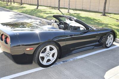 1998 Chevrolet Corvette CONVERTIBLE 6SPD MANUAL FRESH TRADE IN CLEAN   - Photo 15 - Stafford, TX 77477