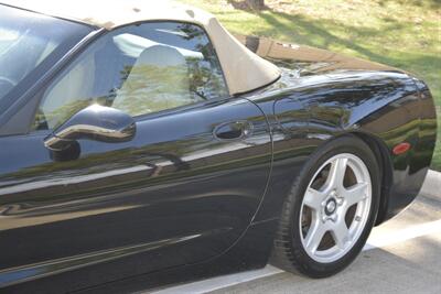 1998 Chevrolet Corvette CONVERTIBLE 6SPD MANUAL FRESH TRADE IN CLEAN   - Photo 7 - Stafford, TX 77477