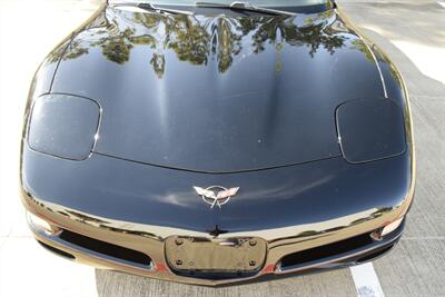 1998 Chevrolet Corvette CONVERTIBLE 6SPD MANUAL FRESH TRADE IN CLEAN   - Photo 10 - Stafford, TX 77477