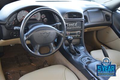 1998 Chevrolet Corvette CONVERTIBLE 6SPD MANUAL FRESH TRADE IN CLEAN   - Photo 23 - Stafford, TX 77477