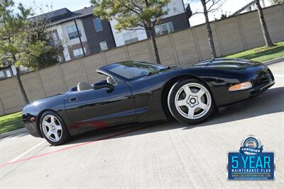 1998 Chevrolet Corvette CONVERTIBLE 6SPD MANUAL FRESH TRADE IN CLEAN   - Photo 11 - Stafford, TX 77477