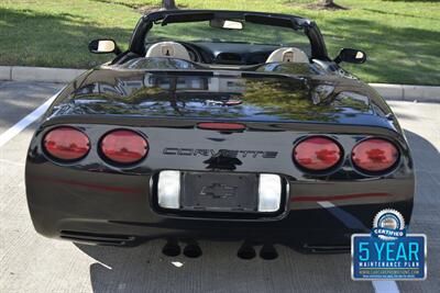 1998 Chevrolet Corvette CONVERTIBLE 6SPD MANUAL FRESH TRADE IN CLEAN   - Photo 18 - Stafford, TX 77477