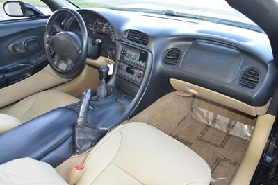 1998 Chevrolet Corvette CONVERTIBLE 6SPD MANUAL FRESH TRADE IN CLEAN   - Photo 24 - Stafford, TX 77477