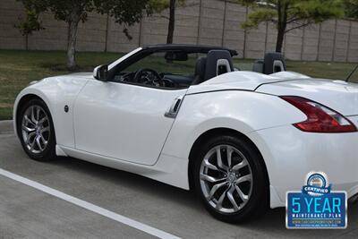 2011 Nissan 370Z Roadster Touring   - Photo 9 - Stafford, TX 77477