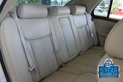 2011 Cadillac DTS PLATINUM COLLECTION HWY MILES LOADED FRESH TRADE   - Photo 39 - Stafford, TX 77477