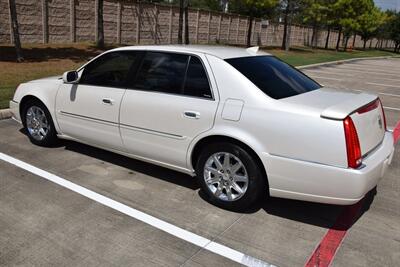 2011 Cadillac DTS PLATINUM COLLECTION HWY MILES LOADED FRESH TRADE   - Photo 13 - Stafford, TX 77477