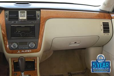 2011 Cadillac DTS PLATINUM COLLECTION HWY MILES LOADED FRESH TRADE   - Photo 25 - Stafford, TX 77477