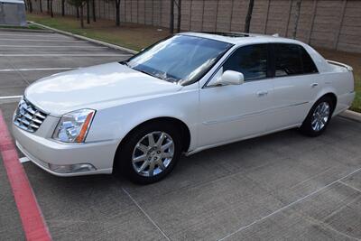 2011 Cadillac DTS PLATINUM COLLECTION HWY MILES LOADED FRESH TRADE   - Photo 5 - Stafford, TX 77477