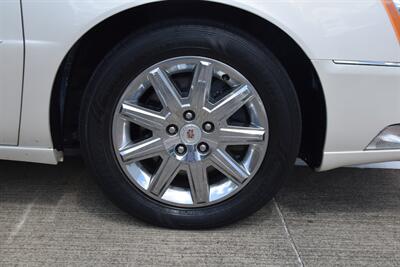 2011 Cadillac DTS PLATINUM COLLECTION HWY MILES LOADED FRESH TRADE   - Photo 40 - Stafford, TX 77477
