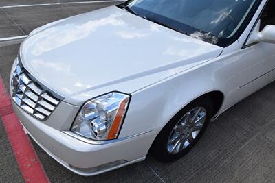 2011 Cadillac DTS PLATINUM COLLECTION HWY MILES LOADED FRESH TRADE   - Photo 10 - Stafford, TX 77477