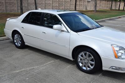 2011 Cadillac DTS PLATINUM COLLECTION HWY MILES LOADED FRESH TRADE   - Photo 6 - Stafford, TX 77477