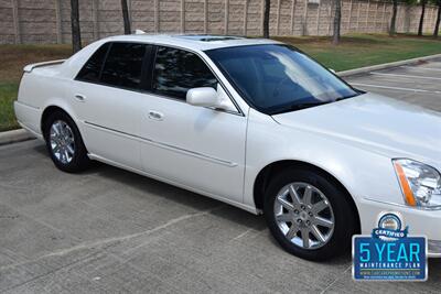 2011 Cadillac DTS PLATINUM COLLECTION HWY MILES LOADED FRESH TRADE   - Photo 6 - Stafford, TX 77477