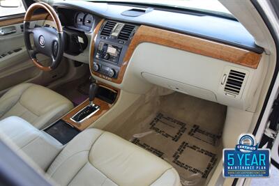 2011 Cadillac DTS PLATINUM COLLECTION HWY MILES LOADED FRESH TRADE   - Photo 29 - Stafford, TX 77477