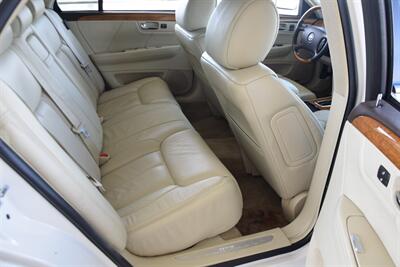 2011 Cadillac DTS PLATINUM COLLECTION HWY MILES LOADED FRESH TRADE   - Photo 37 - Stafford, TX 77477