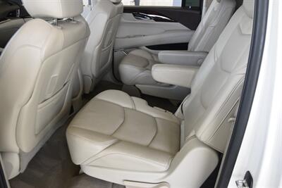 2015 Cadillac Escalade ESV LUXURY NAV BK/CAM S/ROOF 1 TX OWN   - Photo 35 - Stafford, TX 77477