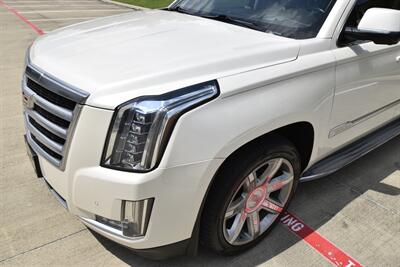 2015 Cadillac Escalade ESV LUXURY NAV BK/CAM S/ROOF 1 TX OWN   - Photo 10 - Stafford, TX 77477