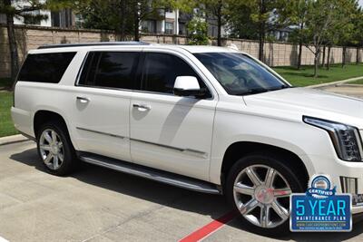 2015 Cadillac Escalade ESV LUXURY NAV BK/CAM S/ROOF 1 TX OWN   - Photo 6 - Stafford, TX 77477