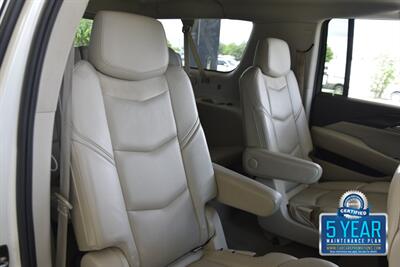 2015 Cadillac Escalade ESV LUXURY NAV BK/CAM S/ROOF 1 TX OWN   - Photo 38 - Stafford, TX 77477