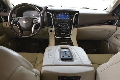 2015 Cadillac Escalade ESV LUXURY NAV BK/CAM S/ROOF 1 TX OWN   - Photo 25 - Stafford, TX 77477
