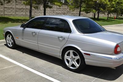 2005 Jaguar XJ8 Super V8   - Photo 4 - Stafford, TX 77477