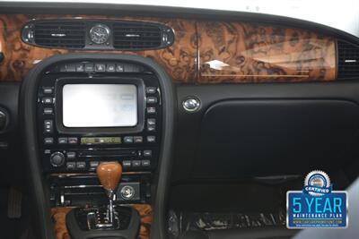 2005 Jaguar XJ8 Super V8   - Photo 28 - Stafford, TX 77477