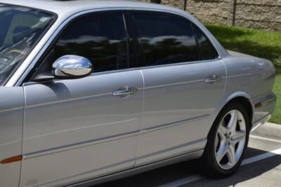 2005 Jaguar XJ8 Super V8   - Photo 18 - Stafford, TX 77477