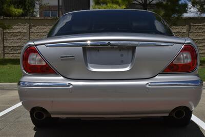 2005 Jaguar XJ8 Super V8   - Photo 2 - Stafford, TX 77477