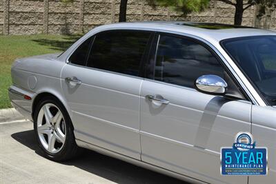 2005 Jaguar XJ8 Super V8   - Photo 11 - Stafford, TX 77477