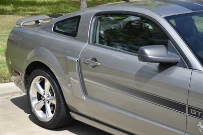 2009 Ford Mustang GT PREMIUM CALIFORNIA EDITION 5SPD MANUAL 52K MILE   - Photo 8 - Stafford, TX 77477