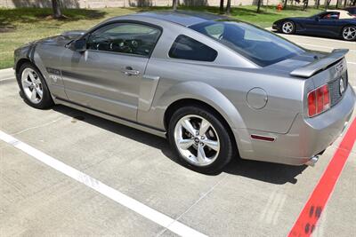 2009 Ford Mustang GT PREMIUM CALIFORNIA EDITION 5SPD MANUAL 52K MILE   - Photo 13 - Stafford, TX 77477