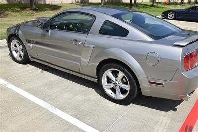 2009 Ford Mustang GT PREMIUM CALIFORNIA EDITION 5SPD MANUAL 52K MILE   - Photo 15 - Stafford, TX 77477