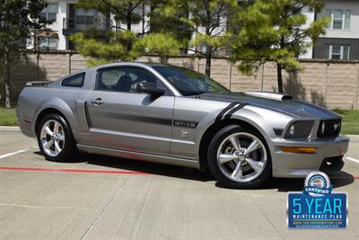 2009 Ford Mustang GT PREMIUM CALIFORNIA EDITION 5SPD MANUAL 52K MILE   - Photo 1 - Stafford, TX 77477