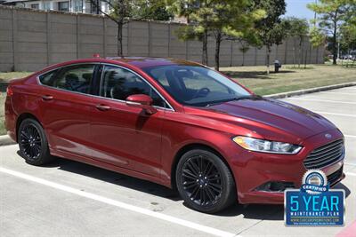 2016 Ford Fusion SE LTHR BK/CAM HTD SEATS PREM WHLS 54K MILES   - Photo 4 - Stafford, TX 77477